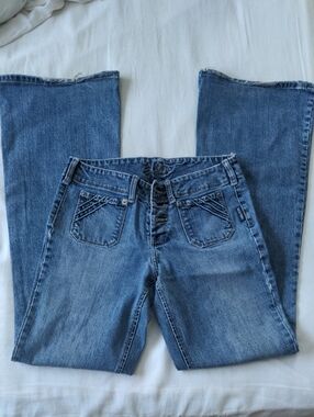 Silver Jeans Y2K Patch Pocket Flare Size 28